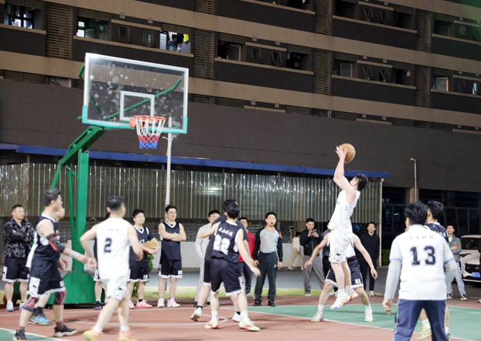 2025年第28届“88858cc永利杯”篮球赛圆满结束